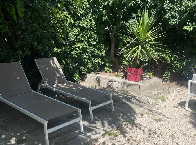 Appartement Avec Jardin En Ville